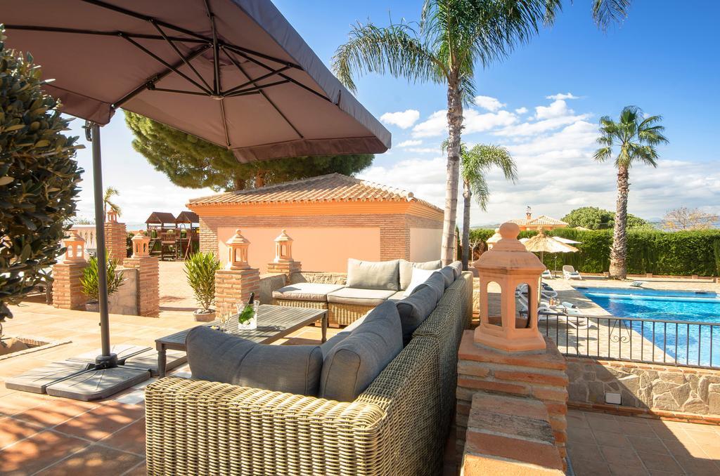 Villa Conmigo Bed & Breakfast Alhaurin de la Torre Luaran gambar